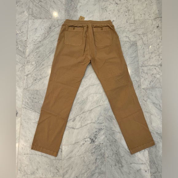 NWT Faherty Mens Pants Traveler Pant Size XL, color Sand - Picture 6 of 6